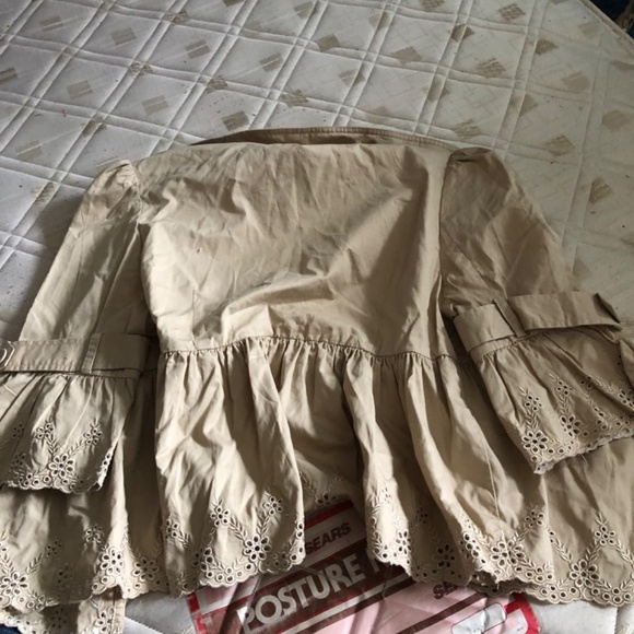 Luii size medium jacket , beige with eyelet accents, one button, bell sleeves - Picture 6 of 6